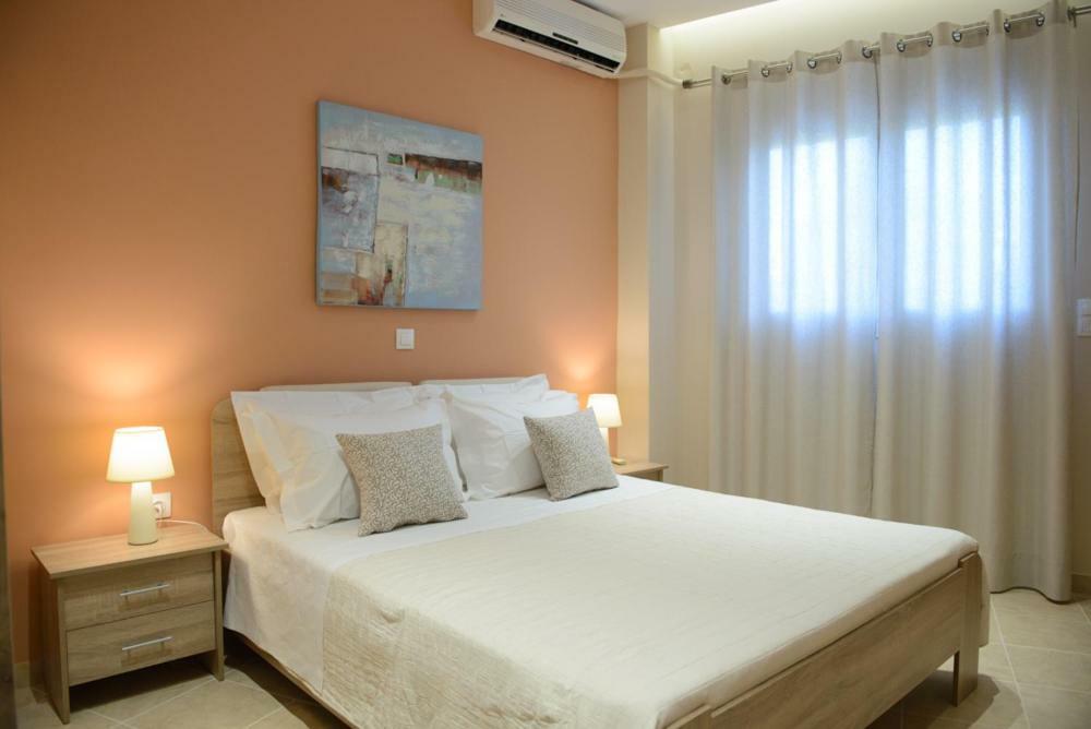 Beautiful House In Alimos Near To The Beach And Metro Athens Luaran gambar