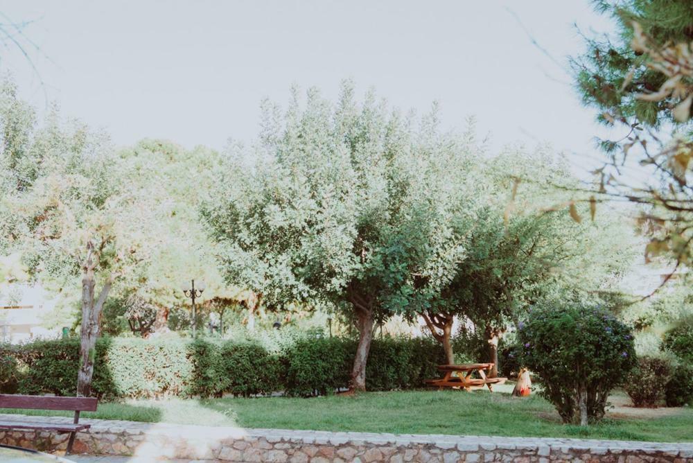 Beautiful House In Alimos Near To The Beach And Metro Athens Luaran gambar